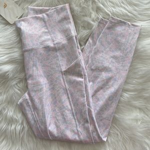 NWT Woman’s Fabletics Leggings Small